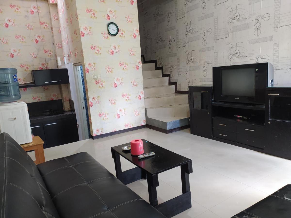 Villa Beverly Lembang Eksteriør bilde