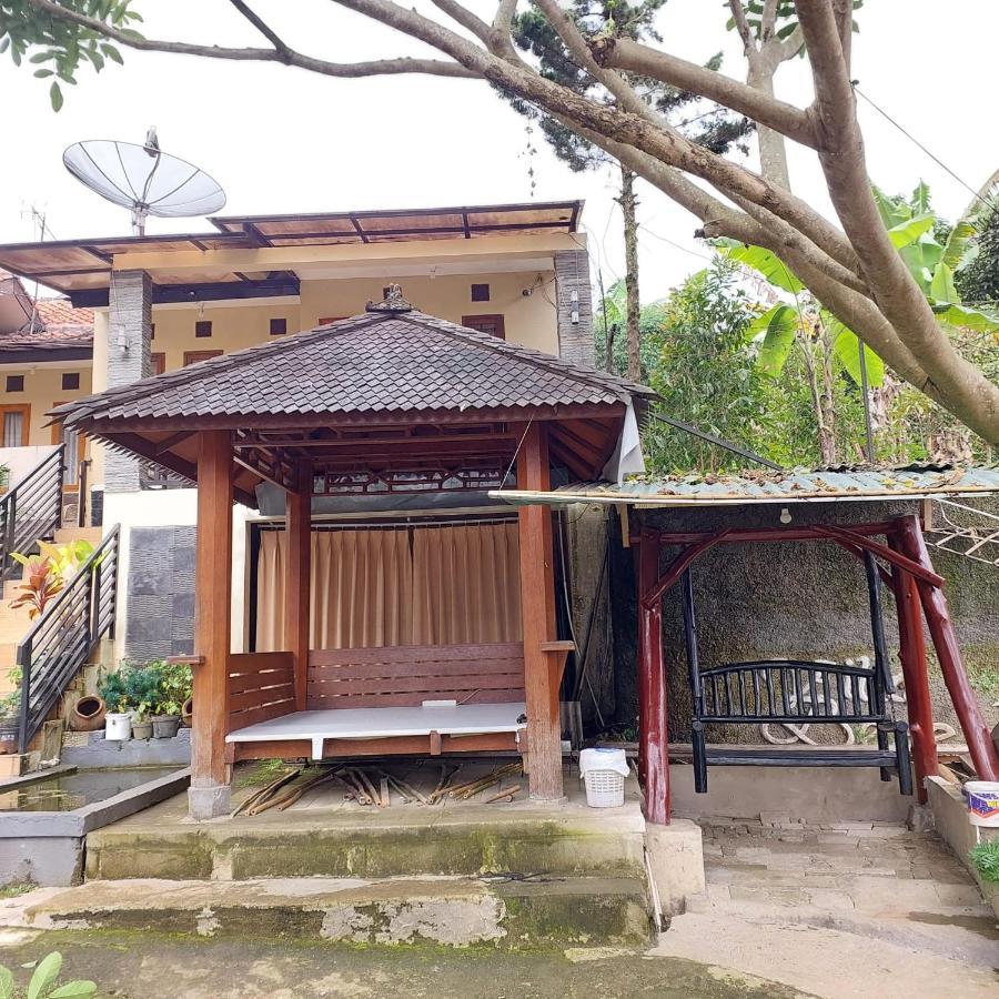 Villa Beverly Lembang Eksteriør bilde