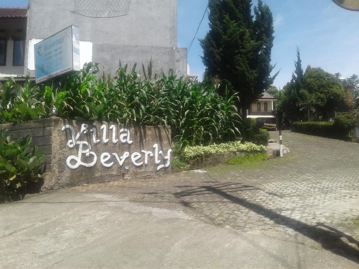Villa Beverly Lembang Eksteriør bilde